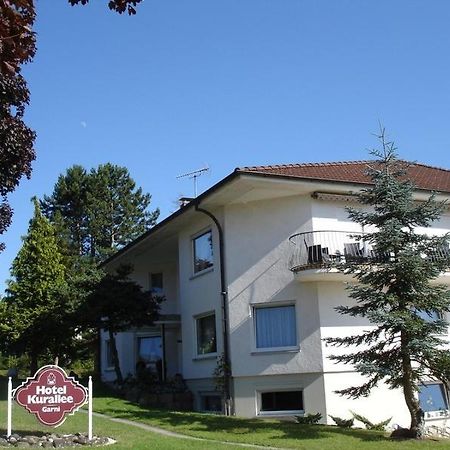 Hotel Kurallee メーアスブルク エクステリア 写真